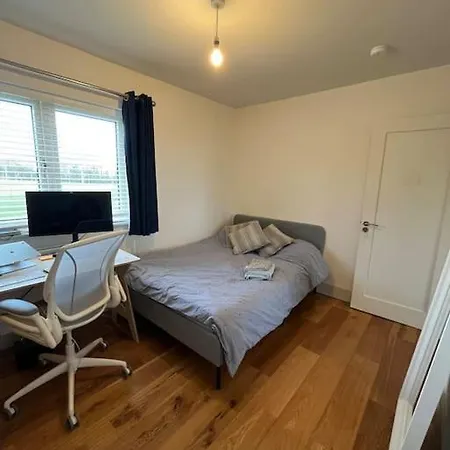 Nyaraló Modern Close To The Sea-dublin Blackrock